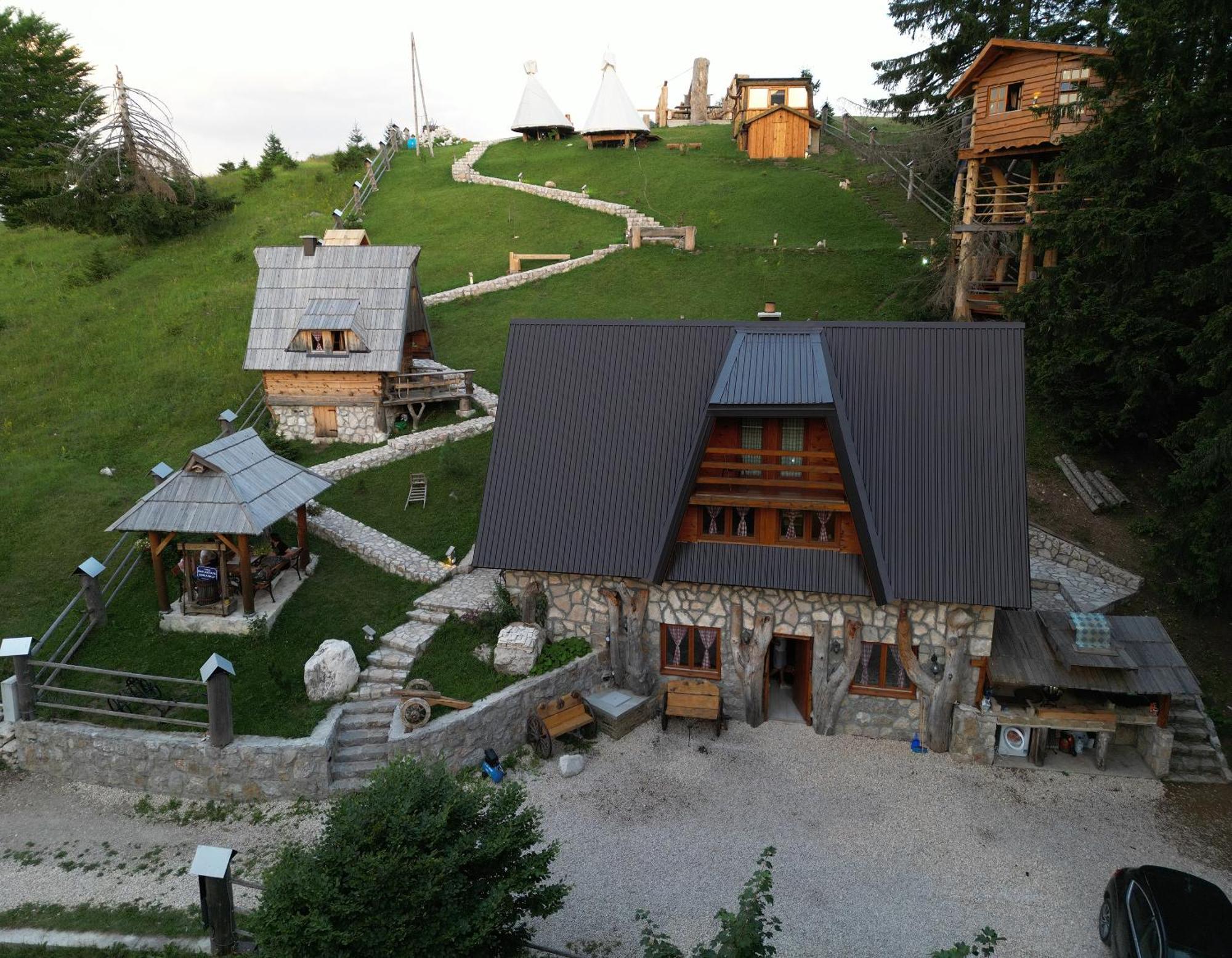 Guesthouse Planinarski Dom Neviden'O Žabljak Eksteriør bilde